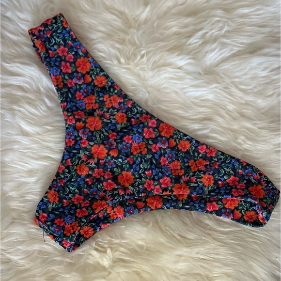 BoomBoom Brazil Bikini (Top & Cheeky Bottom) - Picture 3 of 5